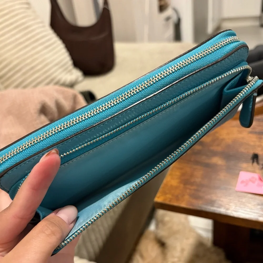 Coach Teal Accordion Wallet - Picture 4 of 4